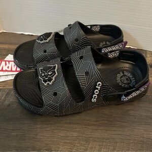 Crocs Black Panther Wakanda Forever Sandal w/ Jibbitz Size Men’s 11